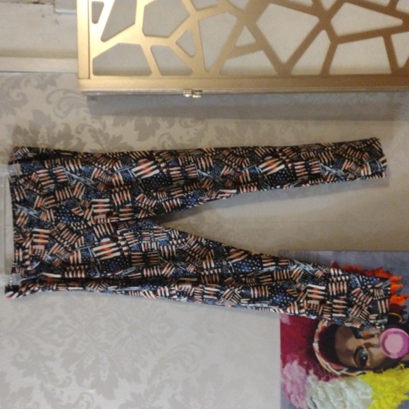 Lularoe patriotic leggings 12/18 - Picture 2 of 5
